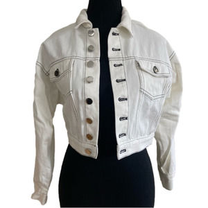 𝅺LPA pristine white cropped jean jacket. Size XS